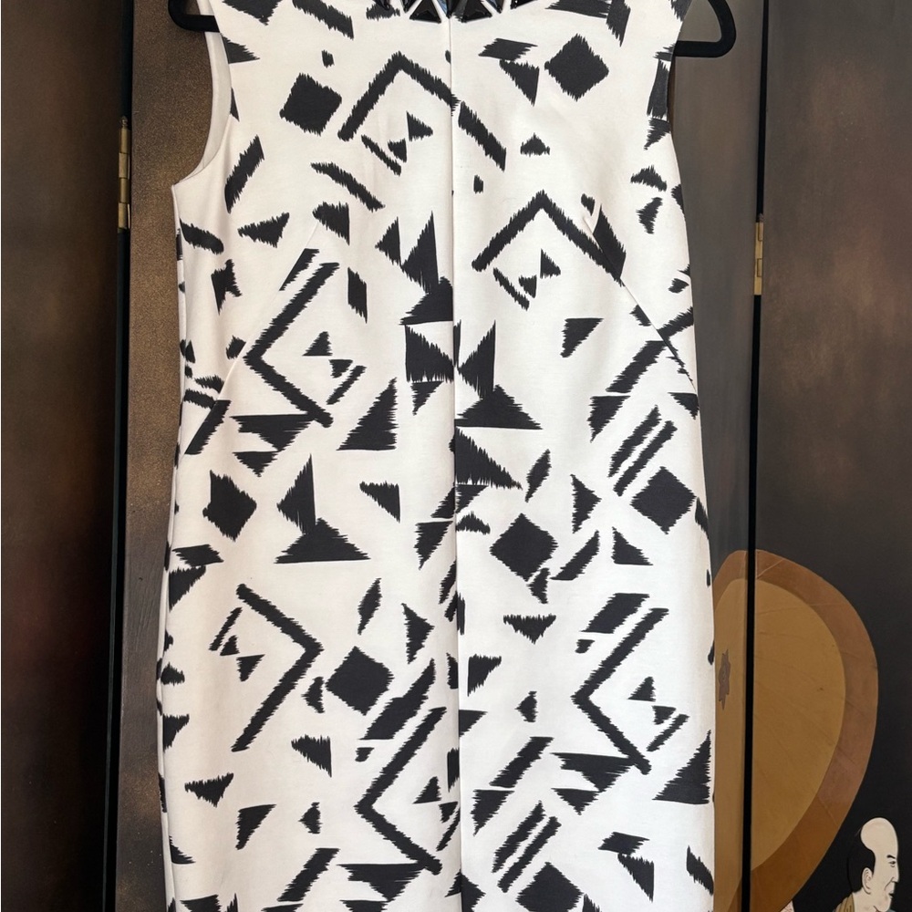 Vince Camuto Black and White Sheath Mini Dress